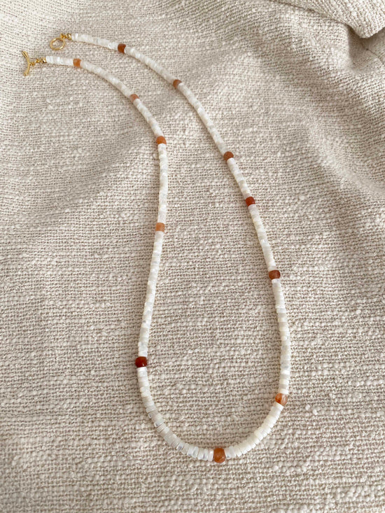 Handmade Fashion Natural Stone Shell Necklace