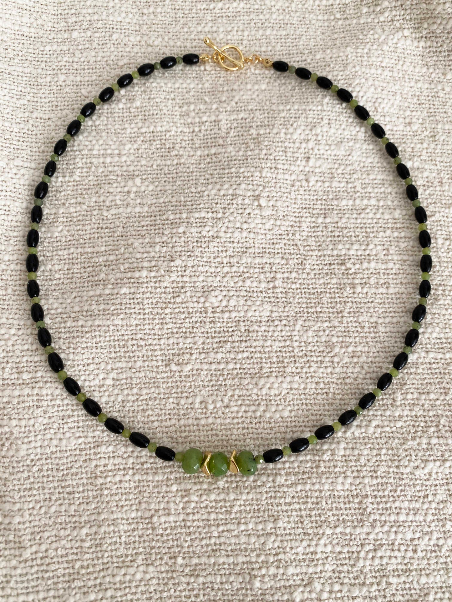 Handmade Fashion Natural Stone Black Onyx Jade Necklace