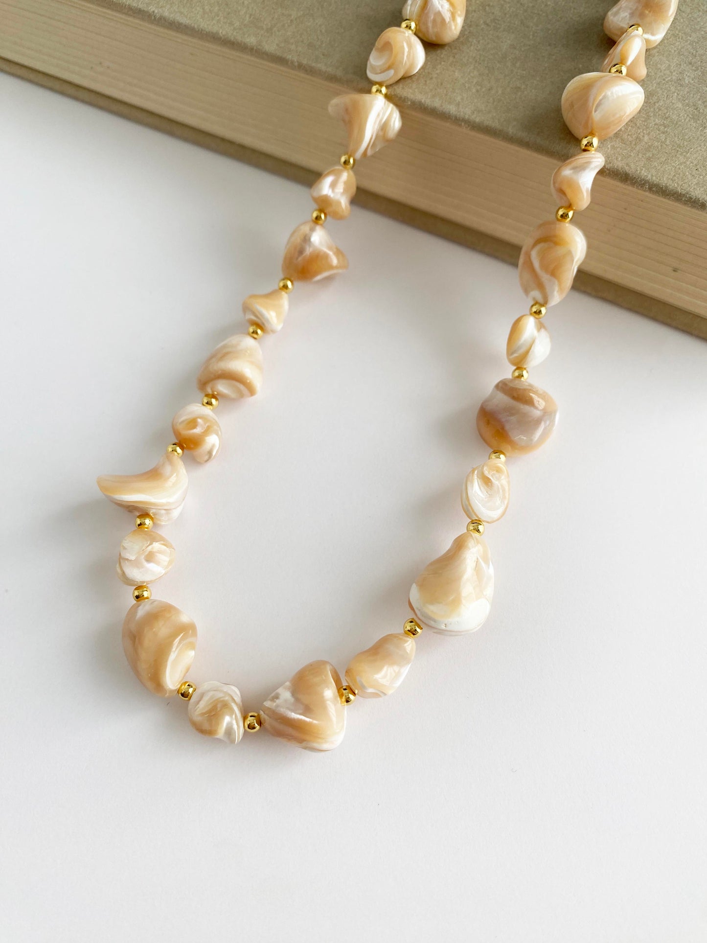 Handmade Fashion Natural Shell Necklace