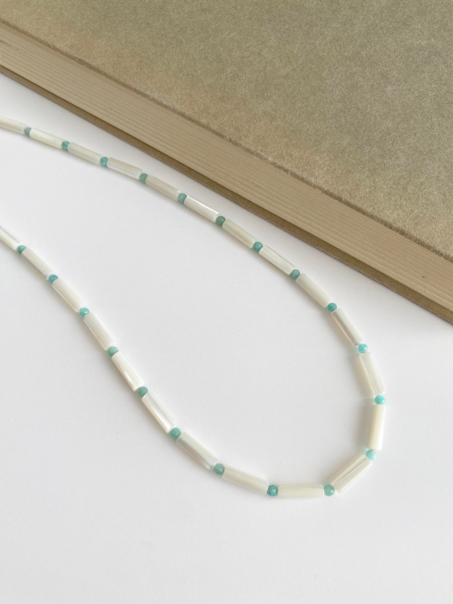 Handmade Fashion Natural Stone Amazonite Shell Necklace