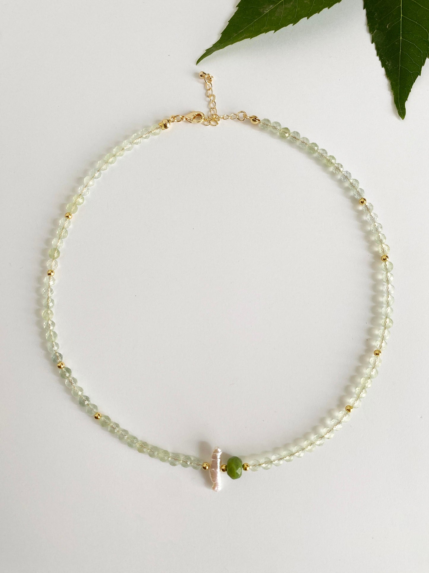 Handmade Fashion Natural Stone Prehnite Jade Pearl Necklace