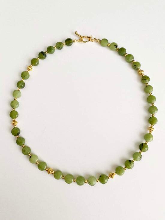 Handmade Fashion Natural Stone Canadian Green Jade Necklace