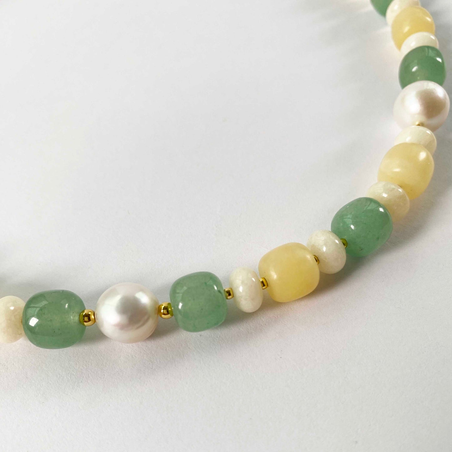 Vintage Chinese Mutton Fat Jade Bead Necklace with .8… - Gem